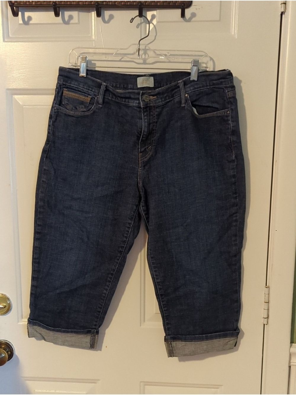 Levi's Women's Blue Denim 516 Capri Jeans Size 14